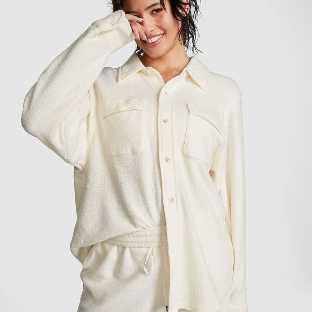 VS PINK flannel Medium